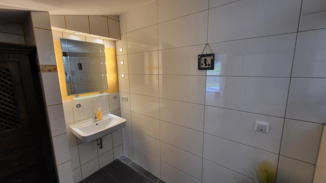 Ferienwohnung Walfisch Inkl Strandkorb Goehren  Exterior foto
